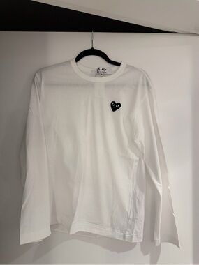 Comme des Garçons PLAY White Crewneck Long Sleeve with Black Heart Patch